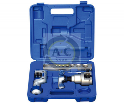 Вальцовка Value VFT-809-IS c экцентриком, труборез, кейс